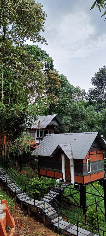 Santhi Hill View Resort Munnar Extérieur photo