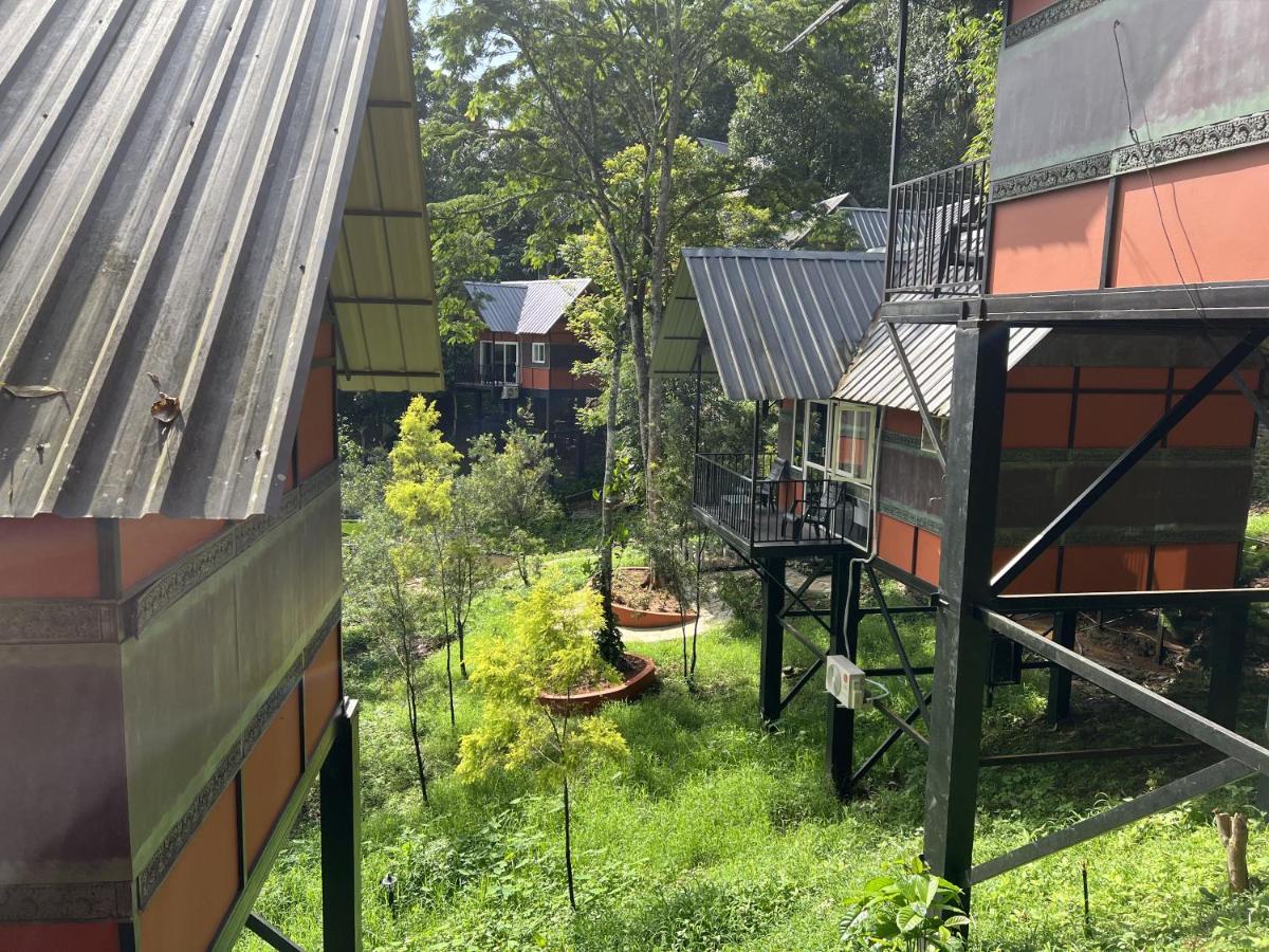 Santhi Hill View Resort Munnar Extérieur photo
